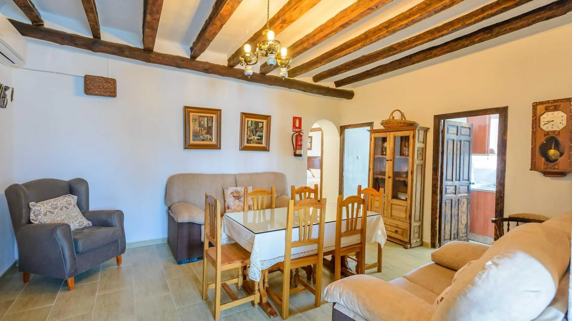Casa Jardin Del Olivar Fuer 18 Personen Alcaucin Spain