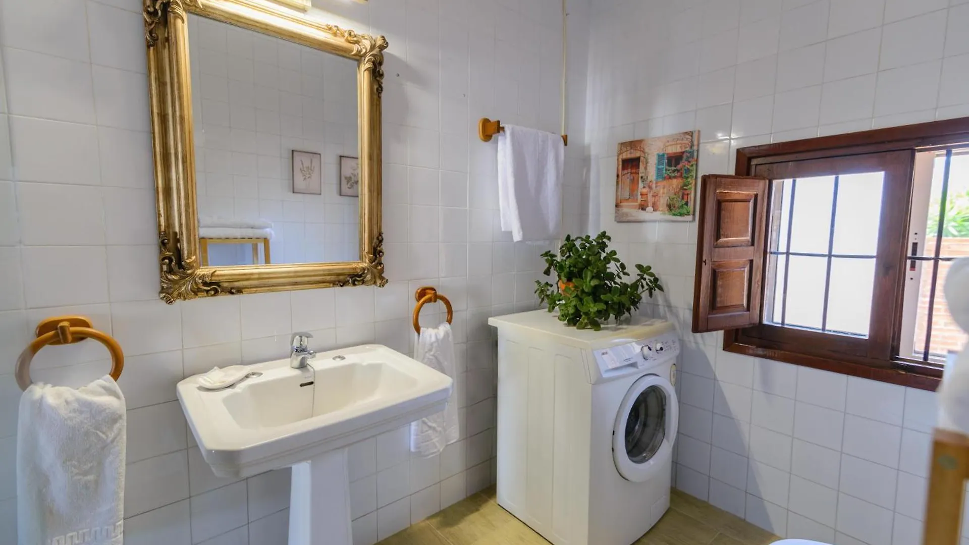 Casa Jardin Del Olivar Fuer 18 Personen Alcaucin Holiday home