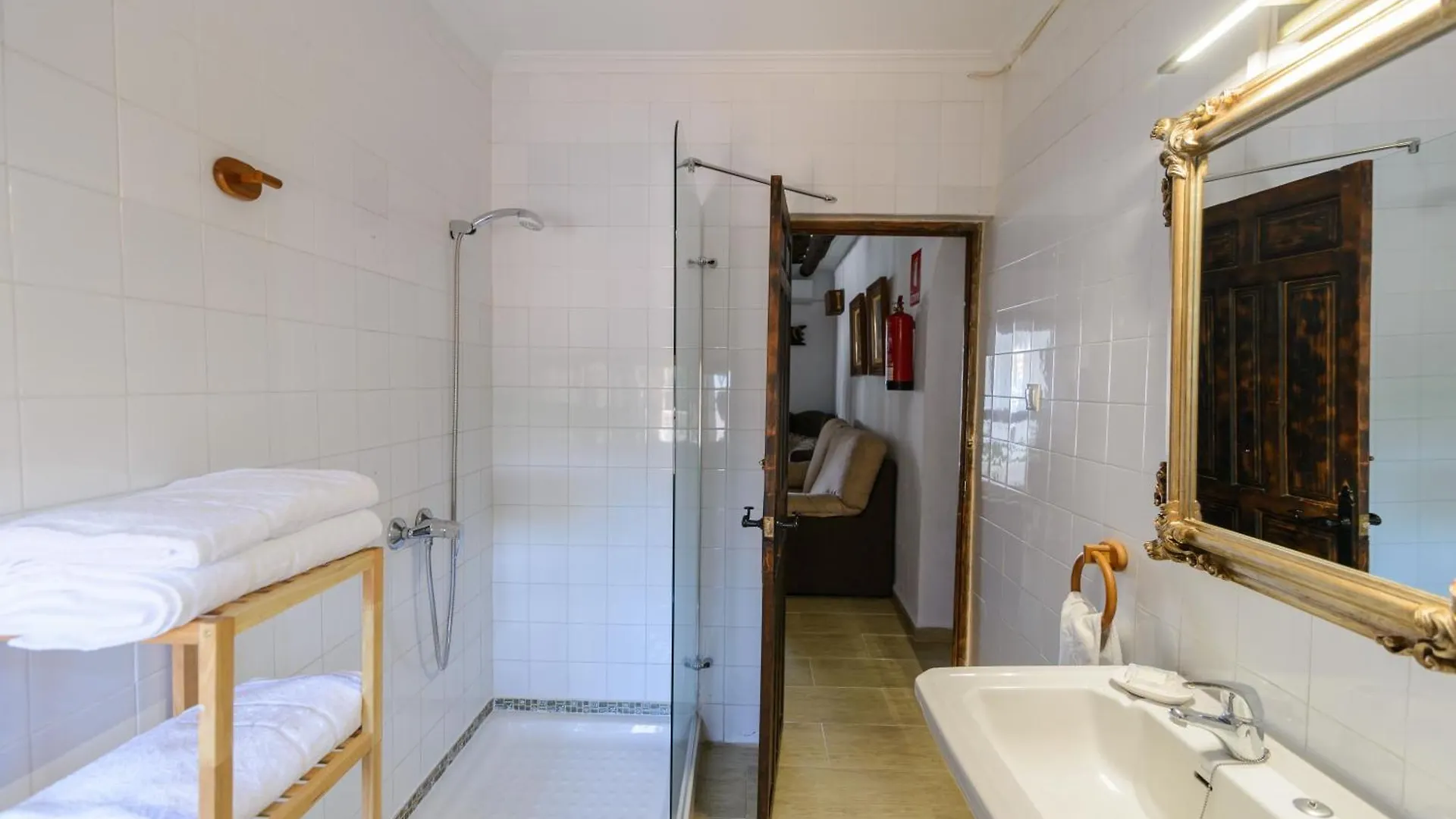 Holiday home Casa Jardin Del Olivar Fuer 18 Personen Alcaucin